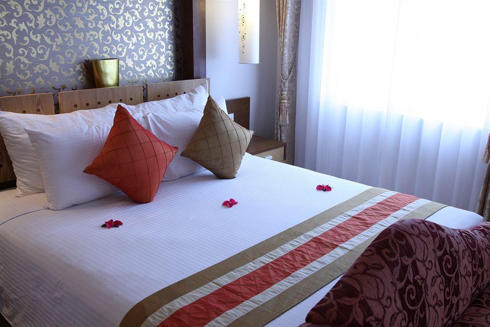 Eliana Ruby Hotel & Travel Hanoi Bagian luar foto