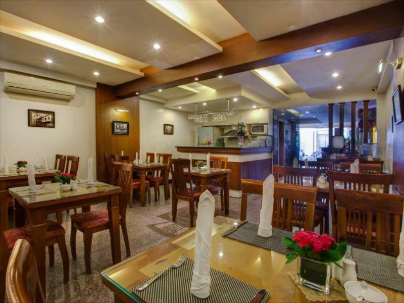 Eliana Ruby Hotel & Travel Hanoi Bagian luar foto