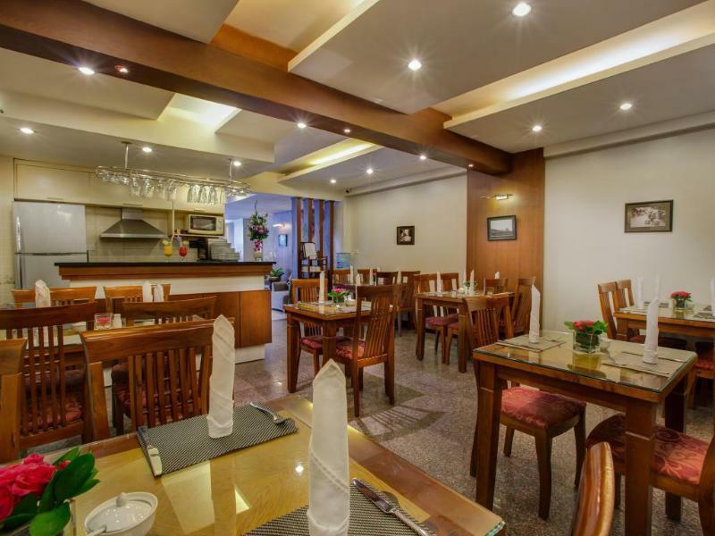 Eliana Ruby Hotel & Travel Hanoi Bagian luar foto